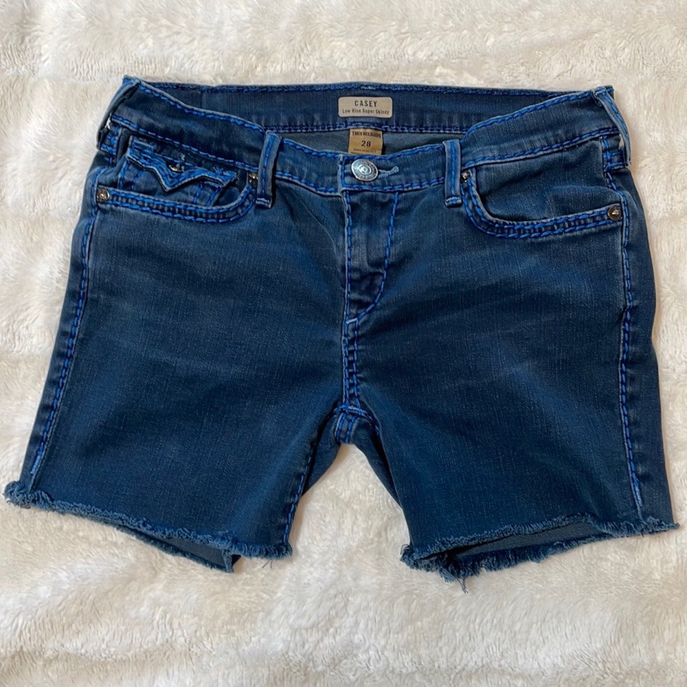 True Religion Casey Low Rise Super Skinny Cut-Off Shorts- Size 28